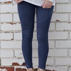 Beulah style jeggings size SMALL